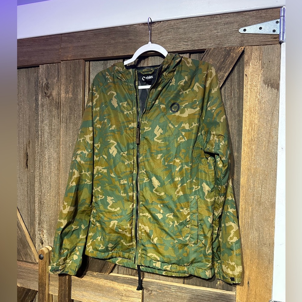 Etnies Camo Jacket, Size Small